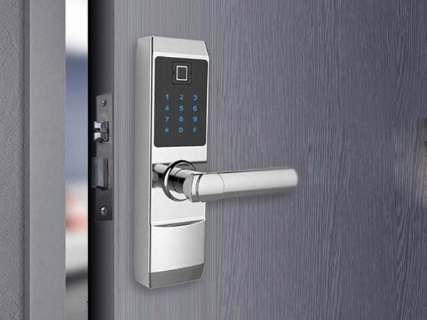 石泉24小时上门开锁公司