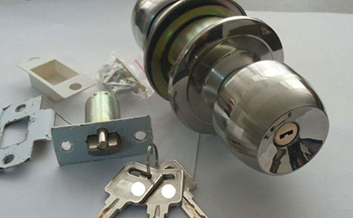 石泉24小时上门开锁公司