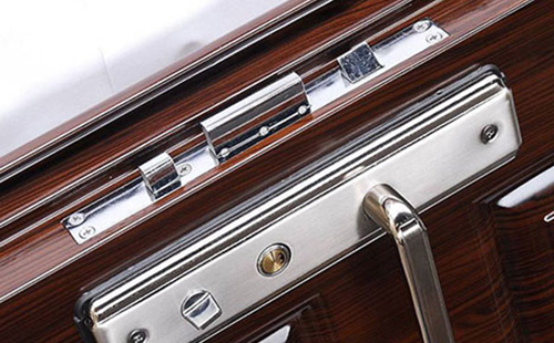 石泉24小时上门开锁公司