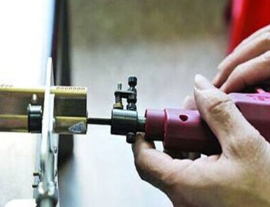 石泉24小时上门开锁公司